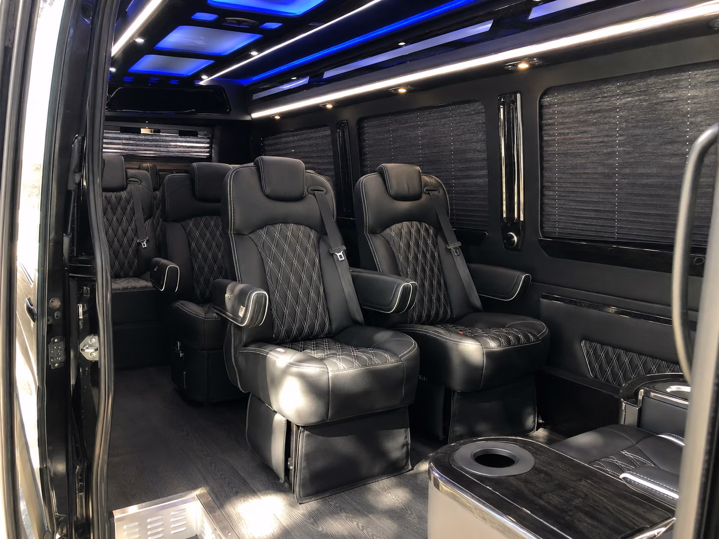 corona private event shuttle bus rentals in corona