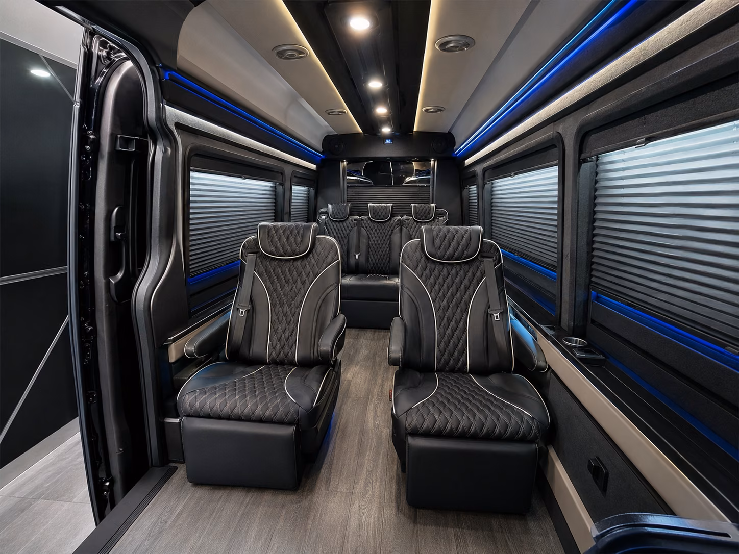 corporate and healthcare groups in murrieta rely on airport shuttle service
