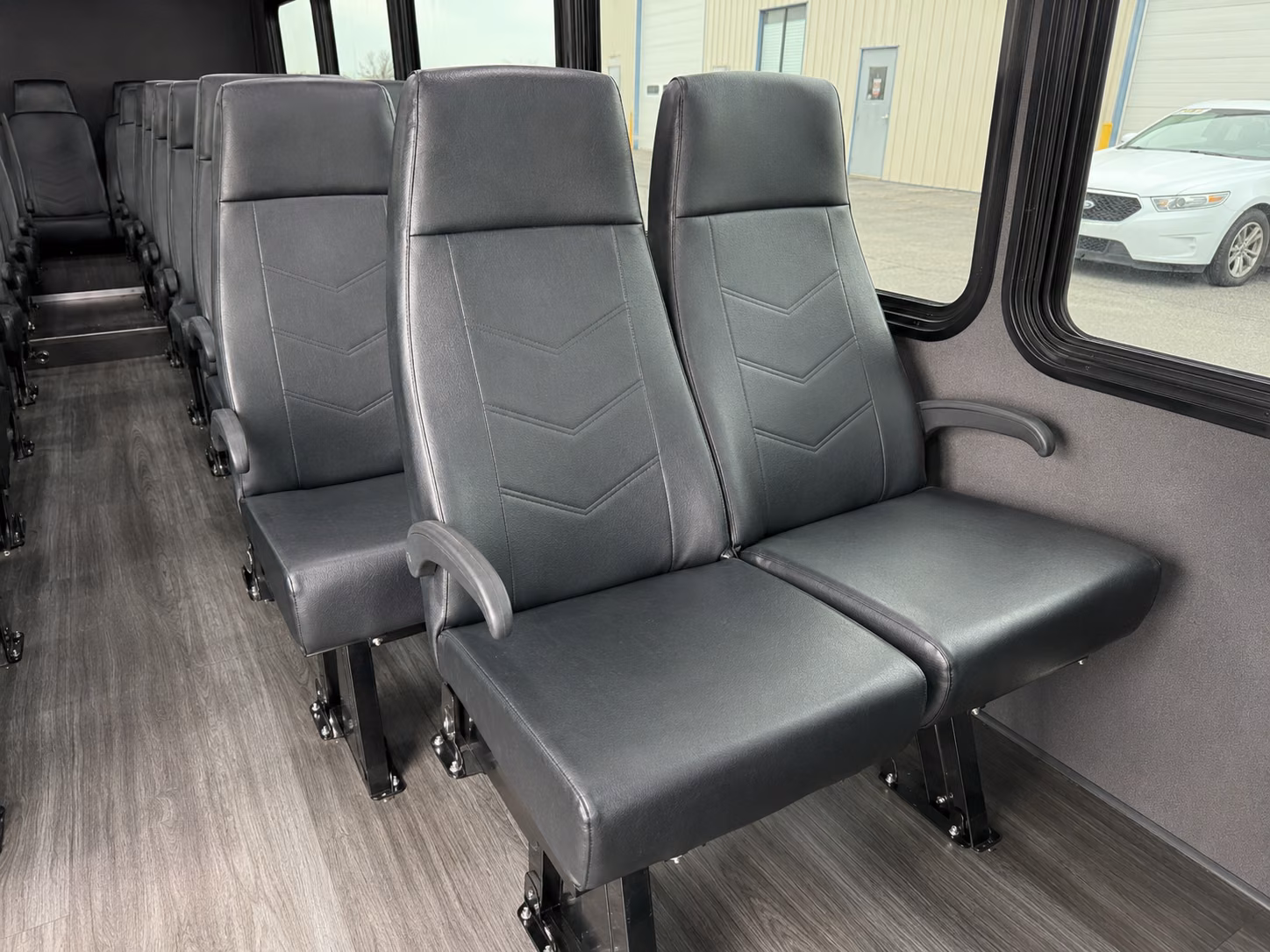 escondido reliable employee shuttles for your workforce