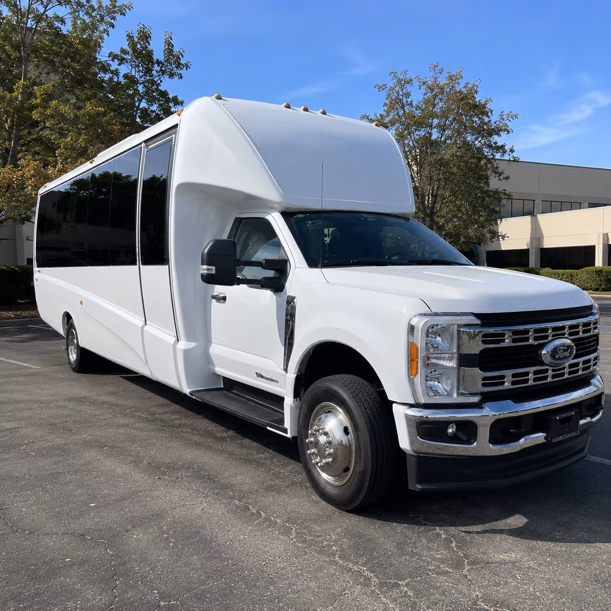 murrietacharterbuscompany com can help you reach leoness cellars fazeli and the de portola road wineries