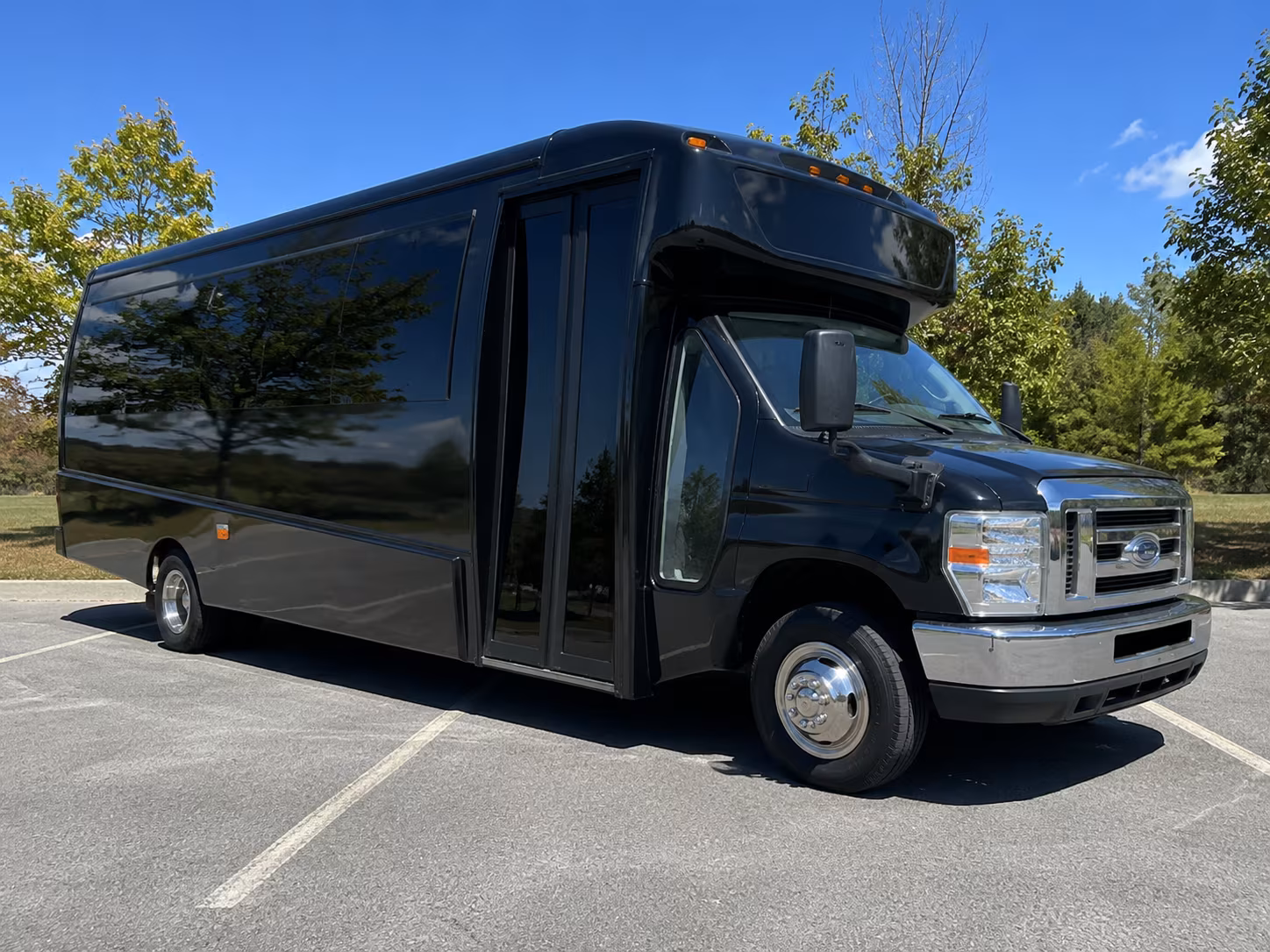perris professional shuttles for perris employees