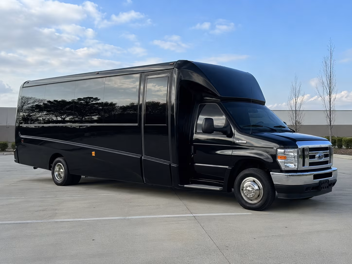 perris rent a bus for a meeting or corporate event in perris